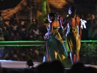 Hela Honiara vibrerar