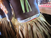 Hela Honiara vibrerar